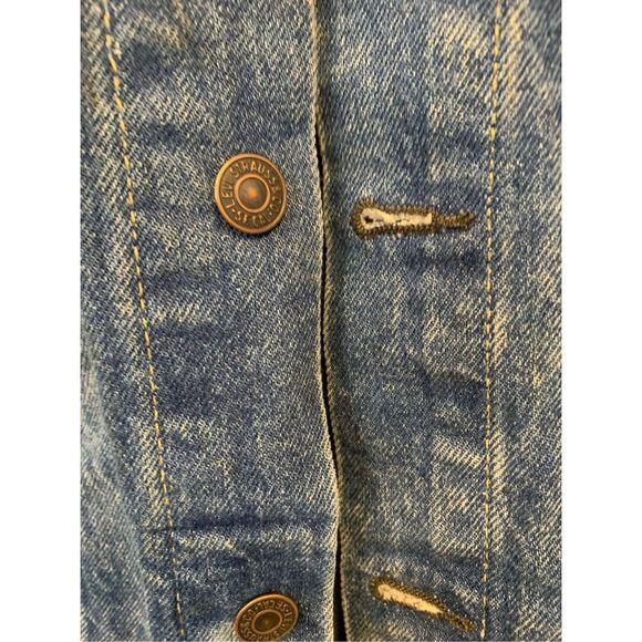Vintage Levi's Denim Vest - Picture 4 of 9